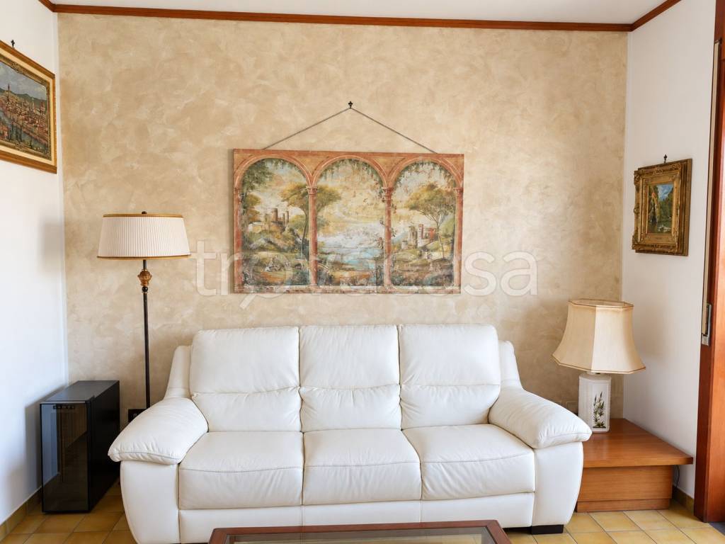 appartamento in vendita a Salerno in zona Centro Città