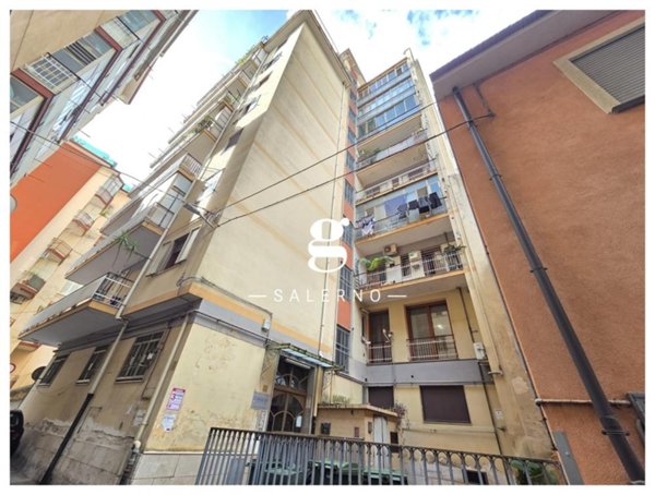 appartamento in vendita a Salerno