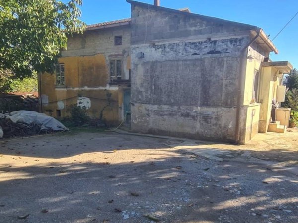 casa indipendente in vendita a San Cipriano Picentino