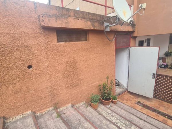 locale commerciale in vendita a San Cipriano Picentino in zona Campigliano