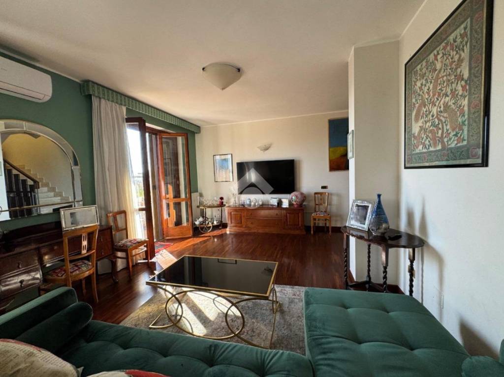 casa indipendente in vendita a San Cipriano Picentino