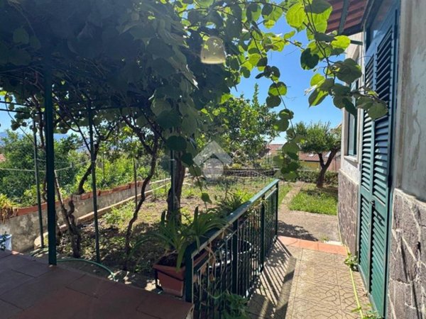 casa semindipendente in vendita a San Cipriano Picentino