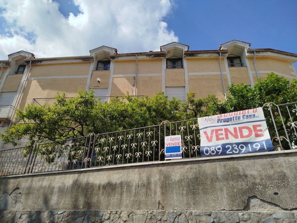 casa indipendente in vendita a San Cipriano Picentino in zona Vignale