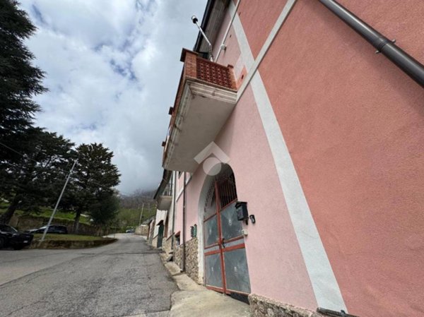 appartamento in vendita a San Cipriano Picentino in zona Vignale