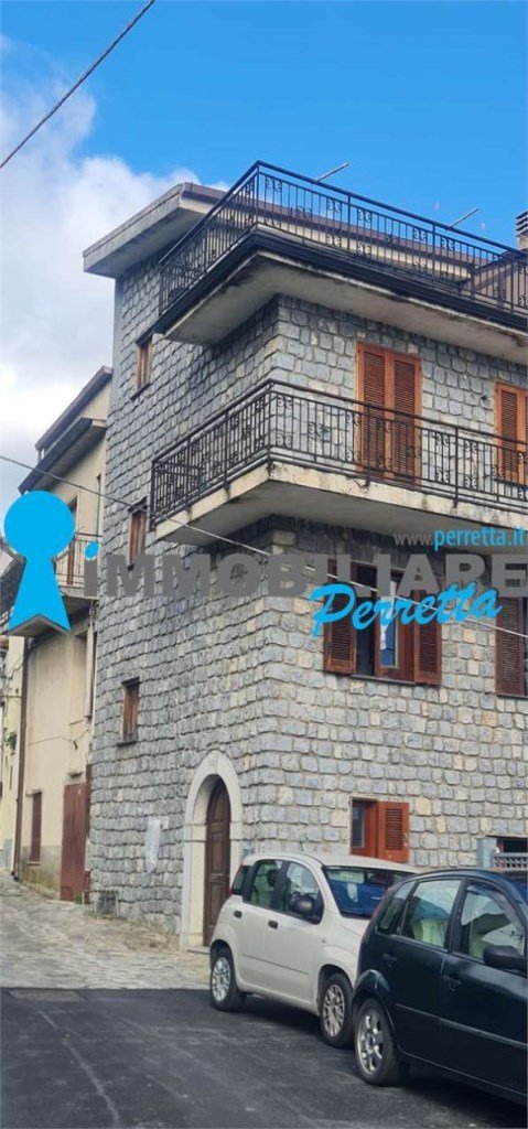 casa indipendente in vendita a San Giovanni a Piro in zona Bosco