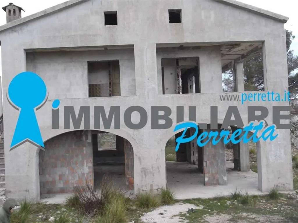 casa indipendente in vendita a San Giovanni a Piro