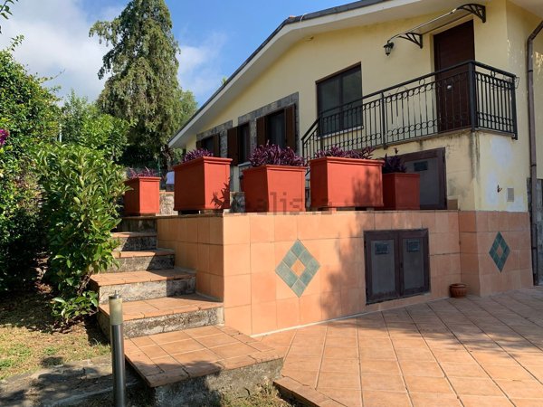 appartamento in vendita a San Giovanni a Piro in zona Scario
