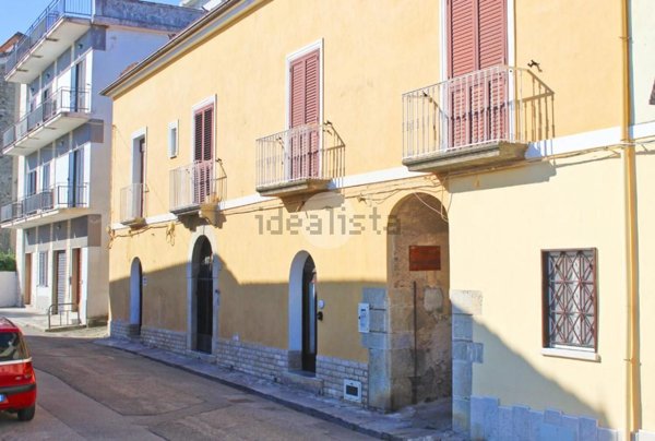 appartamento in vendita a San Giovanni a Piro in zona Scario