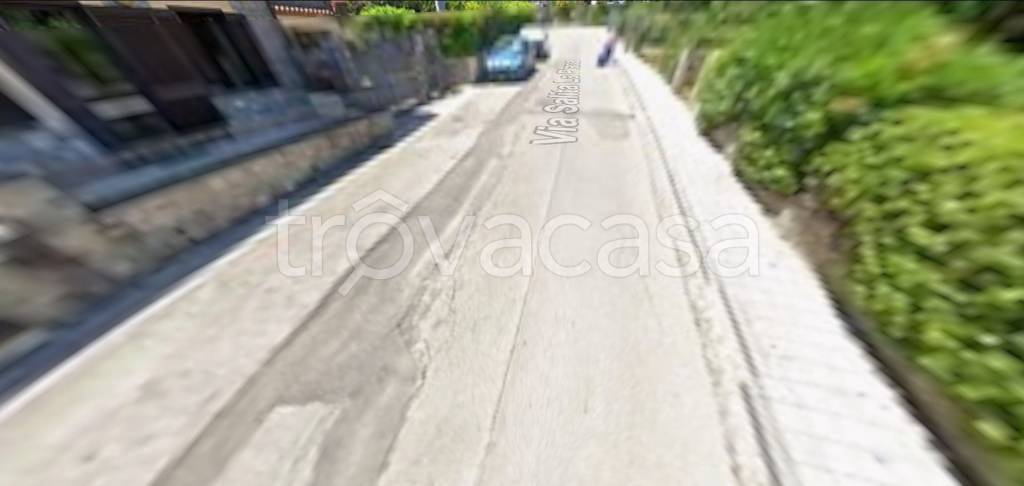 casa indipendente in vendita a San Giovanni a Piro in zona Scario