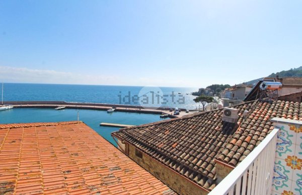 appartamento in vendita a San Giovanni a Piro in zona Scario