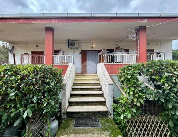 appartamento in vendita a San Giovanni a Piro in zona Scario