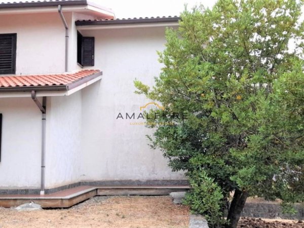 casa indipendente in vendita a San Giovanni a Piro