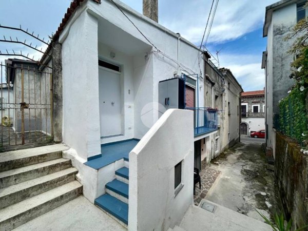 appartamento in vendita a San Giovanni a Piro in zona Scario