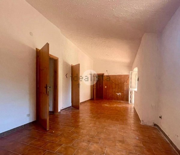 appartamento in vendita a San Giovanni a Piro in zona Scario