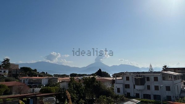 appartamento in vendita a San Giovanni a Piro in zona Scario