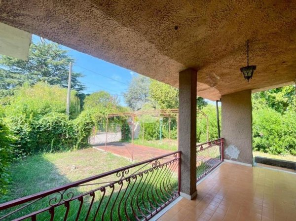 casa indipendente in vendita a San Giovanni a Piro