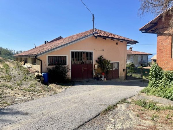 casa indipendente in vendita a Cissone