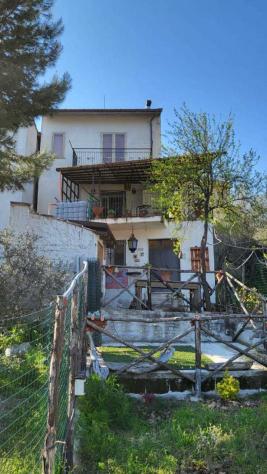 casa indipendente in vendita a San Gregorio Magno