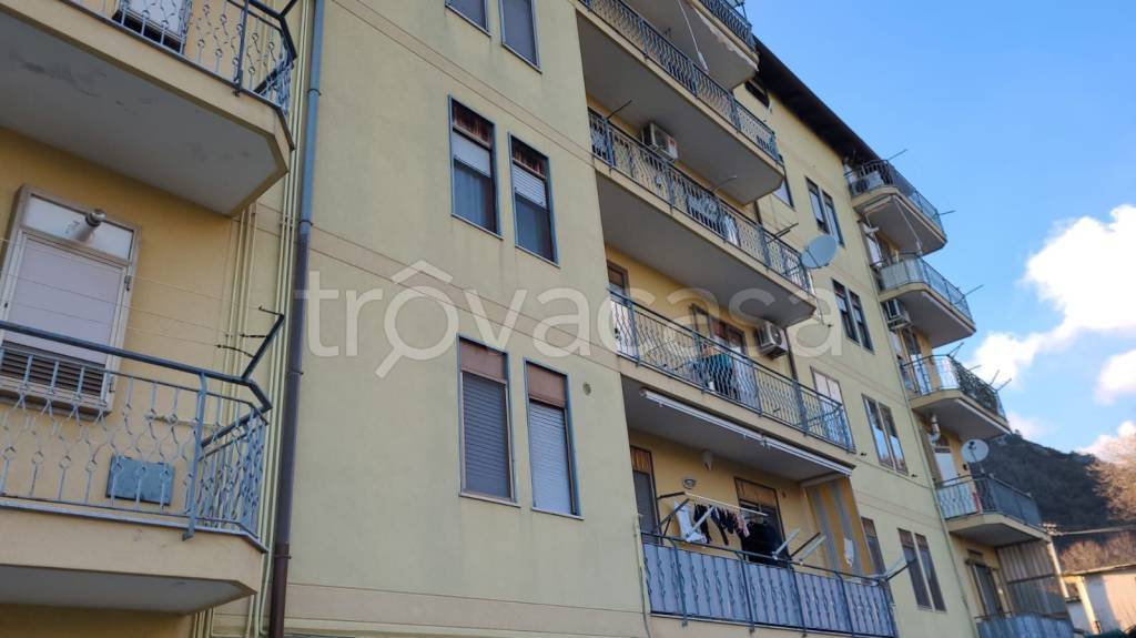 bivano in vendita a San Mango Piemonte
