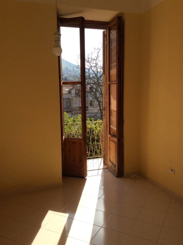 appartamento in vendita a San Mango Piemonte