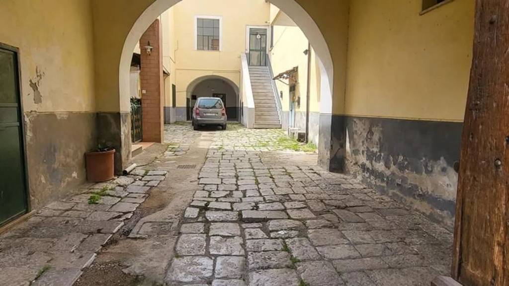 appartamento in vendita a San Mango Piemonte