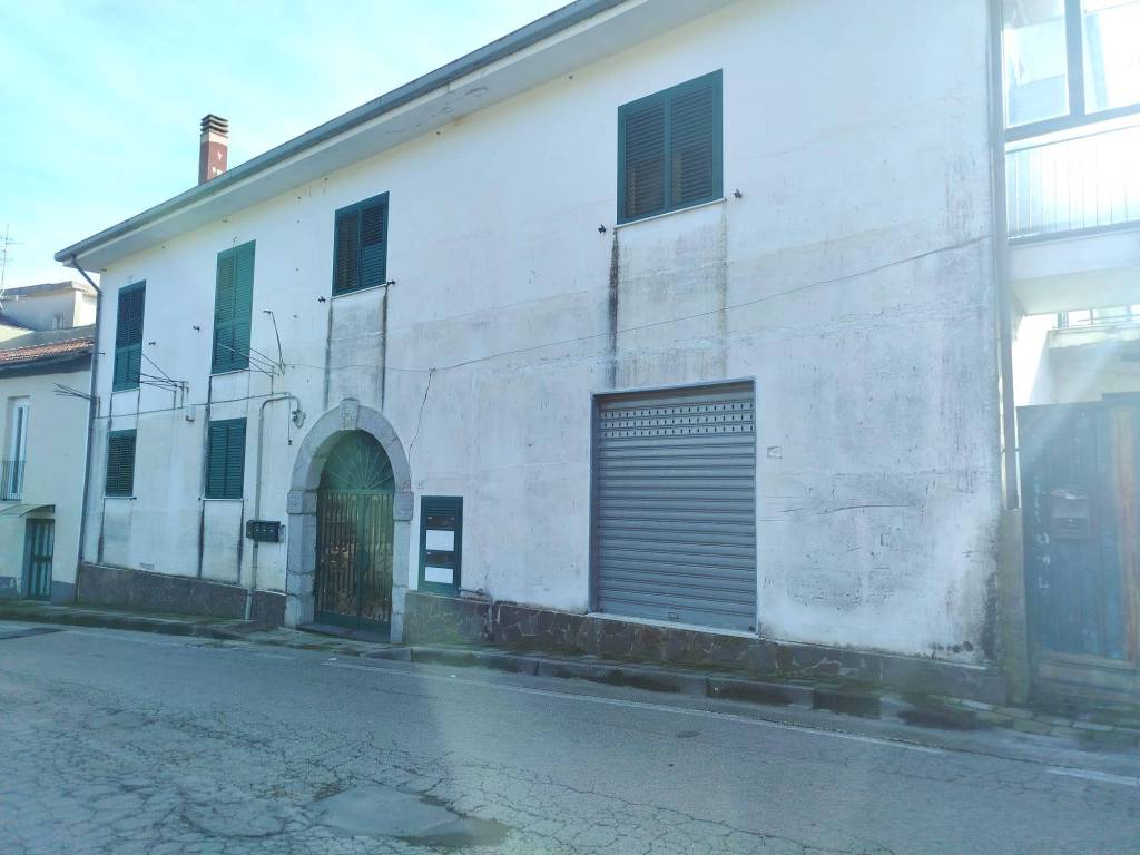 appartamento in vendita a San Mango Piemonte