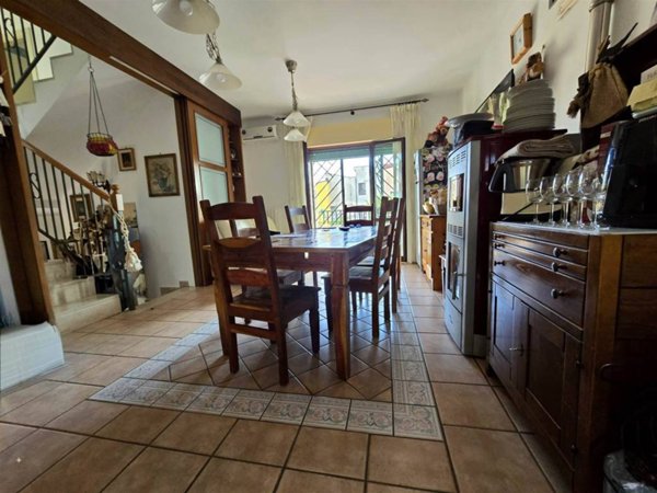 casa indipendente in vendita a San Mango Piemonte