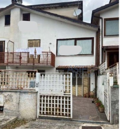 casa indipendente in vendita a San Mango Piemonte