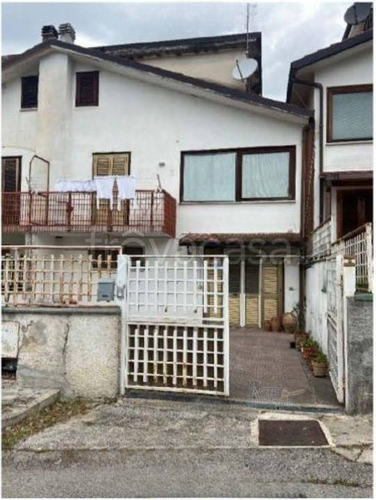 casa indipendente in vendita a San Mango Piemonte