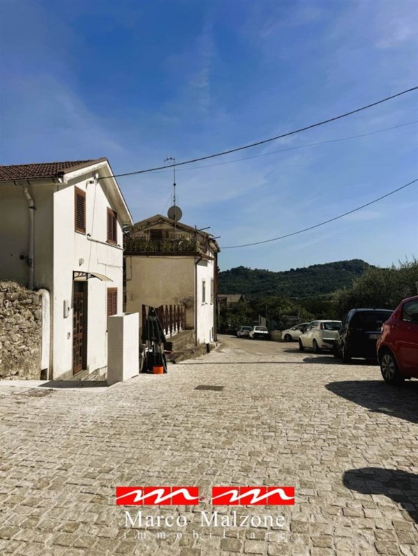 appartamento in vendita a San Mango Piemonte