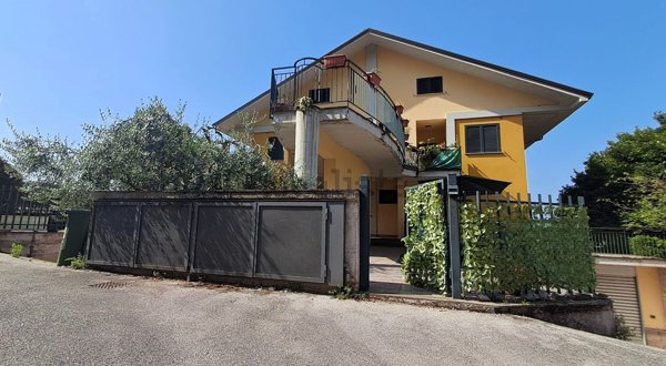 appartamento in vendita a San Mango Piemonte