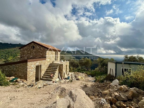 casa indipendente in vendita a San Mauro Cilento