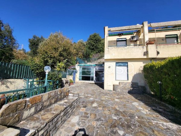 casa indipendente in vendita a San Mauro Cilento in zona Mezzatorre