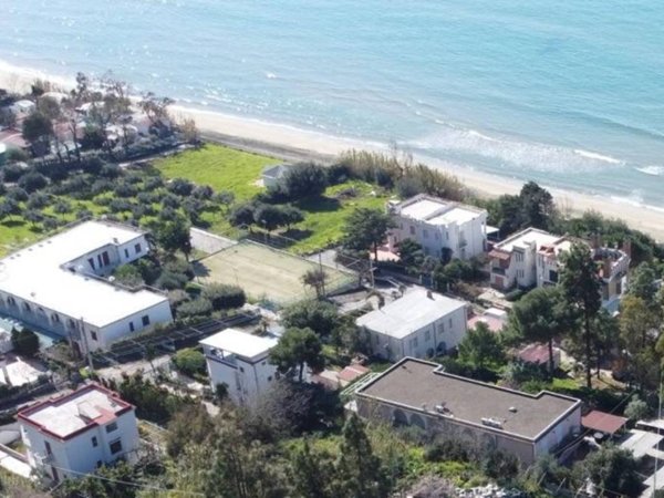 casa semindipendente in vendita a San Mauro Cilento in zona Mezzatorre