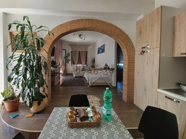 appartamento in vendita a San Mauro Cilento in zona Mezzatorre