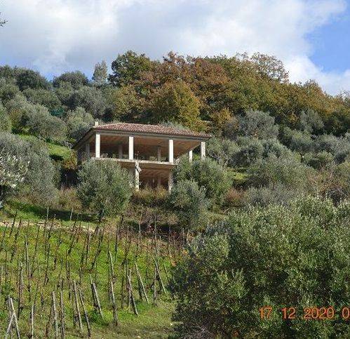casa indipendente in vendita a San Mauro Cilento