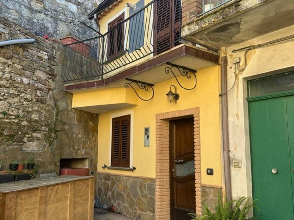appartamento in vendita a San Mauro Cilento