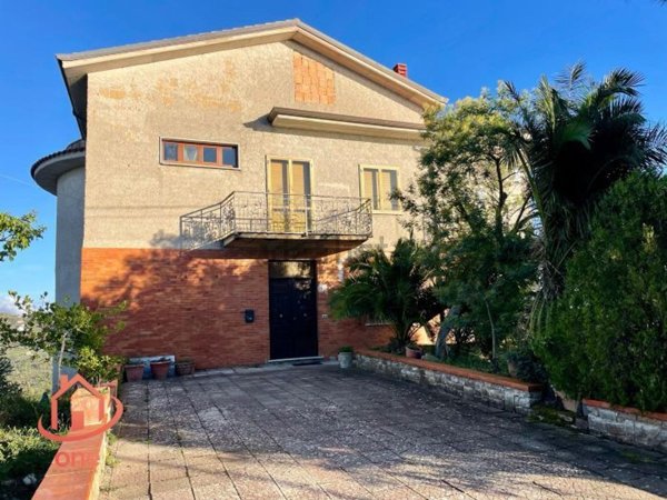 appartamento in vendita a San Mauro Cilento