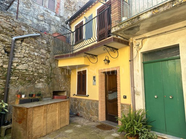 appartamento in vendita a San Mauro Cilento