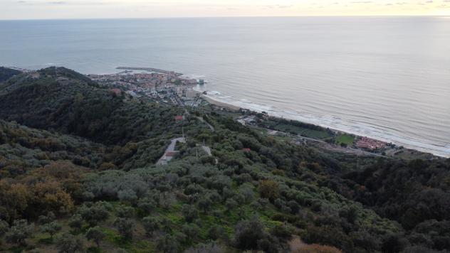 casa indipendente in vendita a San Mauro Cilento