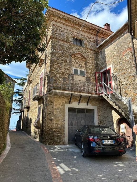 casa indipendente in vendita a San Mauro Cilento