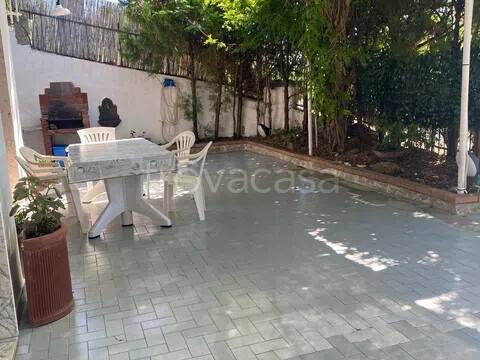 casa indipendente in vendita a San Mauro Cilento in zona Mezzatorre