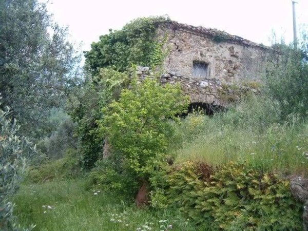 casa indipendente in vendita a San Mauro Cilento