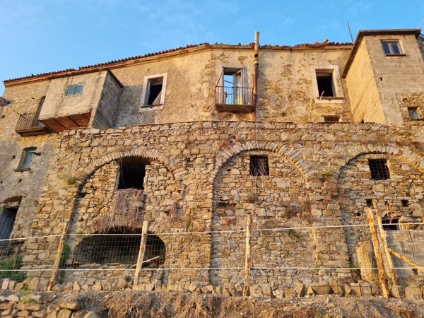 casale in vendita a San Mauro Cilento