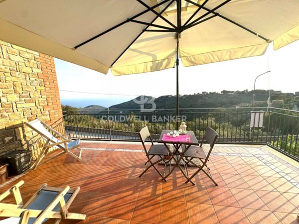 appartamento in vendita a San Mauro Cilento in zona Mezzatorre