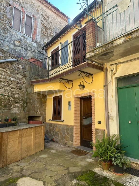 appartamento in vendita a San Mauro Cilento