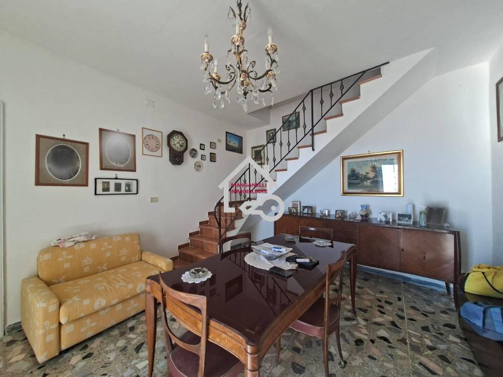 casa indipendente in vendita a San Mauro Cilento