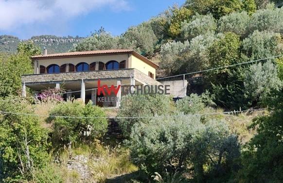 casa indipendente in vendita a San Mauro Cilento