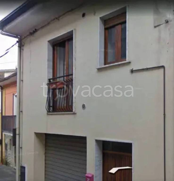casa indipendente in vendita a San Pietro al Tanagro