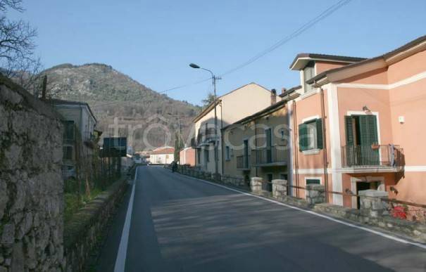 appartamento in vendita a San Pietro al Tanagro